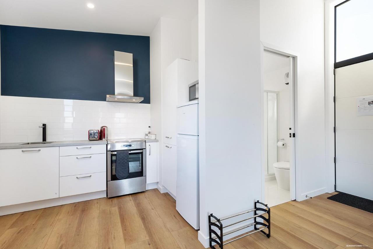 Brand New One Bedroom Apartment 퀸즈타운 외부 사진